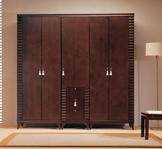 整體衣柜的清潔與保養(yǎng) 細心呵護延長使用 整體衣柜的清潔與保養(yǎng) 細心呵護延長使用